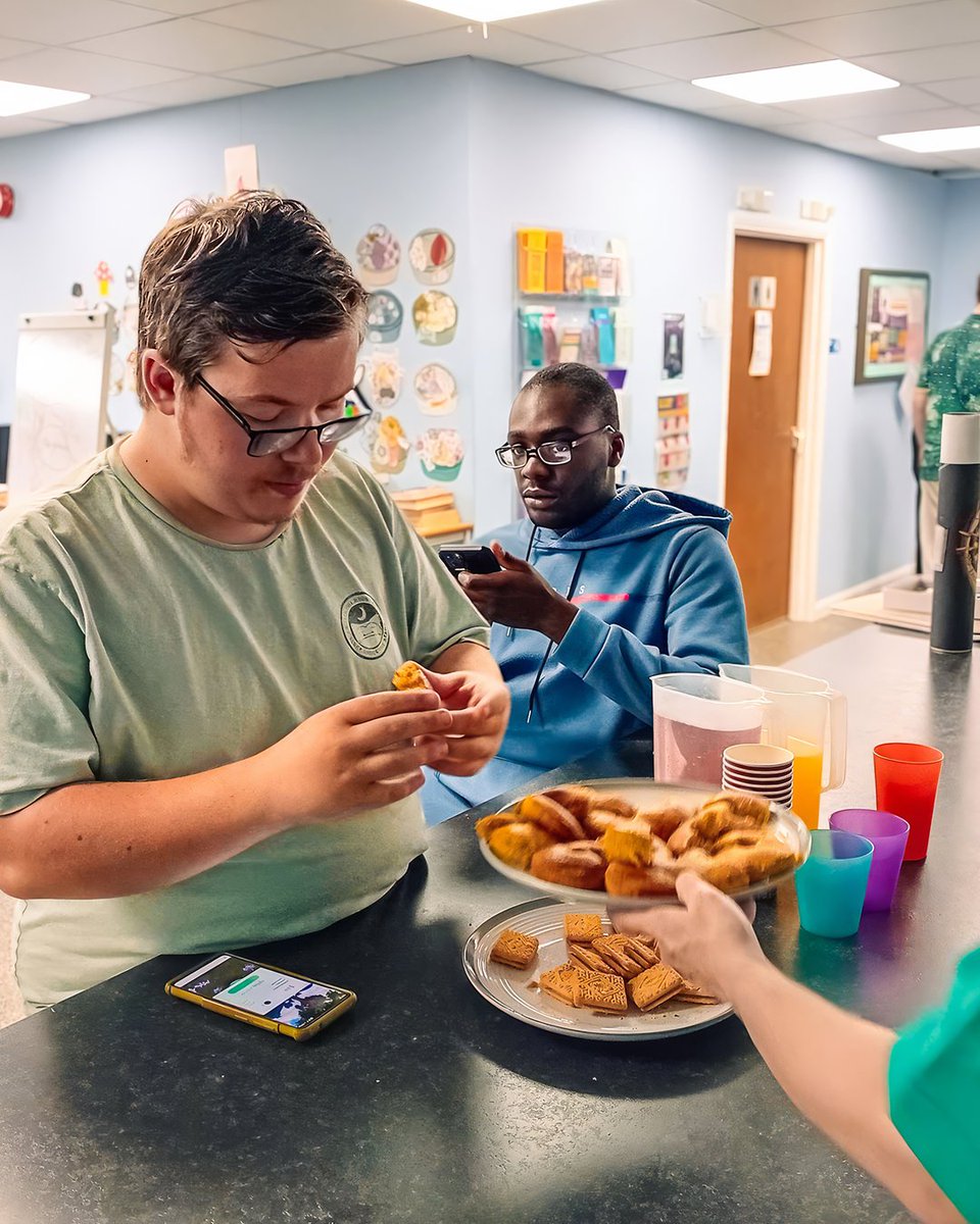 YouthEssex's tweet image. Celebrating National Donut Day at Gateway! 🍩 Young people made donuts from scratch with staff support. Join our SEND group, Wednesdays, 7:15-9:30pm at Timberlog Youth Centre! #GatewayGroup #SENDYouth #YouthActivities #LifeSkills