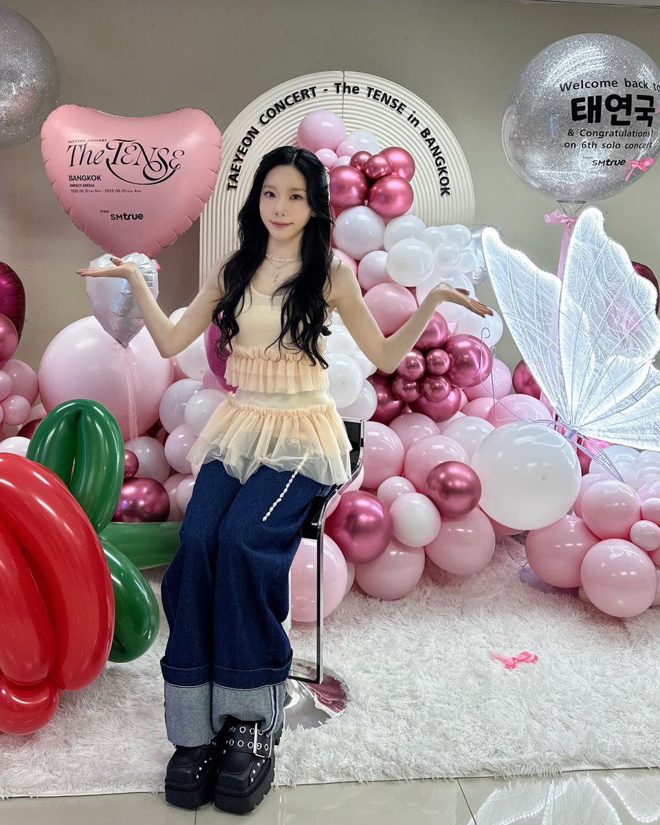 ขอบคุณค่ะ S♡NE 💜

#TAEYEON #태연
#GirlsGeneration #소녀시대
#TheTENSE #BANGKOK
#TAEYEON_TheTENSE