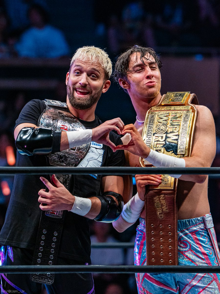 最強テレビチャンピオン組🫶よく見るとお互いのベルトが入れ替わってる。

▶︎#njpw 25.06.01 #BOSJ32 大田区
#エル・ファンタズモ #ElPhantasmo
#ニック・ウェイン #NickWayne
