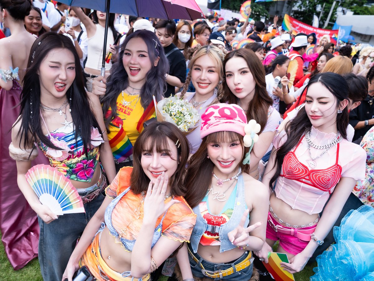 MGIMusicOff's tweet photo. 🏳️‍🌈✨

#BangkokPridexMGIPCL
#BangkokPride
#BangkokPride2025
#BangkokPrideFestival2025
#ODaisy_official https://t.co/Wzc8ghEWbe