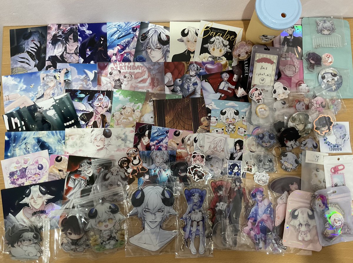 ไปเป็นสตาฟที่เฟ่ปราสาทมากั้บ สนุกมากกได้ประสบการณ์กลับมาเต็มเลย ขอบคุณบาแบ๊ะด้วยนะคะ ทุกคนน่ารักกันมากเลย😭💞  Giveawayของบาแบ๊ะก็ยิ่งใหญ่สมคำล่ำลือจริงๆ ไปวันเดียวแต่ขนาดนี่ ข้าน้อยขอคารวะบาแบ๊ะทุกท่าน5555🐑🤍 #BaabelLamb #CastleofMyster #BaabelMystery