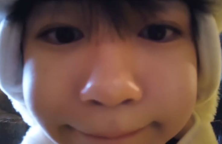 ˚ʚ♡ɞ˚ hi I’m Yuri! looking for interactive moots! #promotwt 

𐙚 ‘04, INTP, she/her, eng/esp 🎀
𐙚 not new to #kpoptwt #stantwt 
𐙚 mostly piwon, bonedo, RIIZE, TWS, NCT !🧸
𐙚 any fandom is okay (42, briize, nctzens preferred>_<)

♡︎/↻ to be moots (and spread pretty please!)