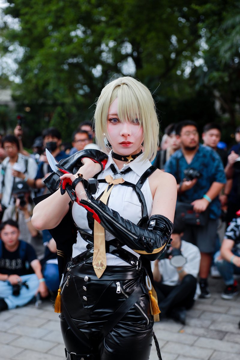 イヴリン・シェヴァリエ
cos:雪村ユノ
Pho.:獅心
#コスプレ 
#ゼンゼロ
#アコスタ台北
#acosta台北  
#acosta