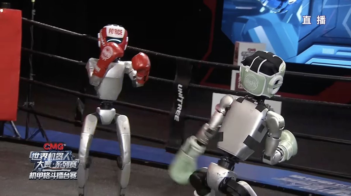 Il primo torneo di kick boxing, anzi di arti marziali meccaniche miste per robot si è svolto in Cina: robot umanoidi addestrati con l’AI si sono sfidati sul ring. Un passo avanti nella robotica tra sport, tecnica e innovazione. buff.ly/QfEqELA