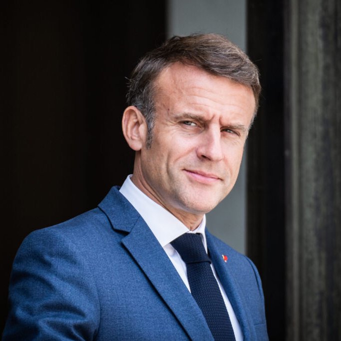 Benjamin Netanyahu:

"President Macron should stop pushing for a Palestinian terror state in the heart of the Jewish homeland and start acting against antisemitism in his own country."