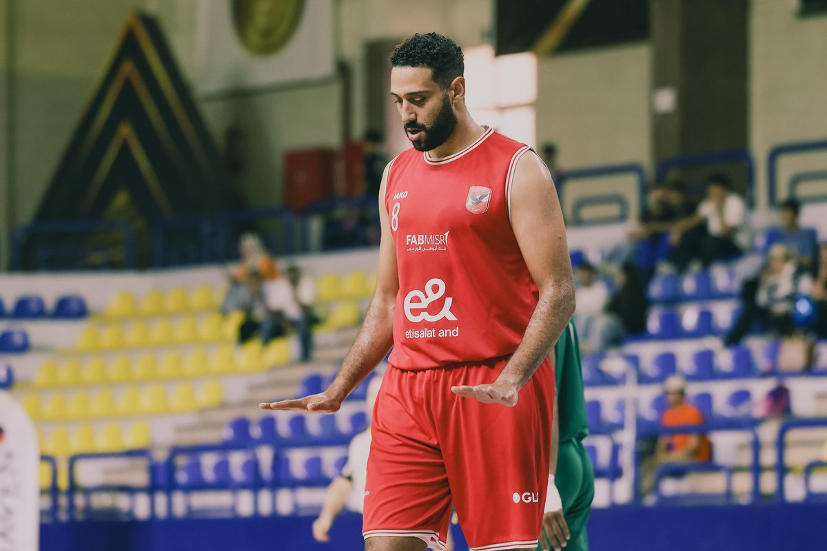 انتهاء الفترة الأولى ⛹️‍♂️

🏆 نهائي دوري السوبر 

🔴 الأهلى    31
🟢 الاتحاد  15

 #يلا_يا_أهلي