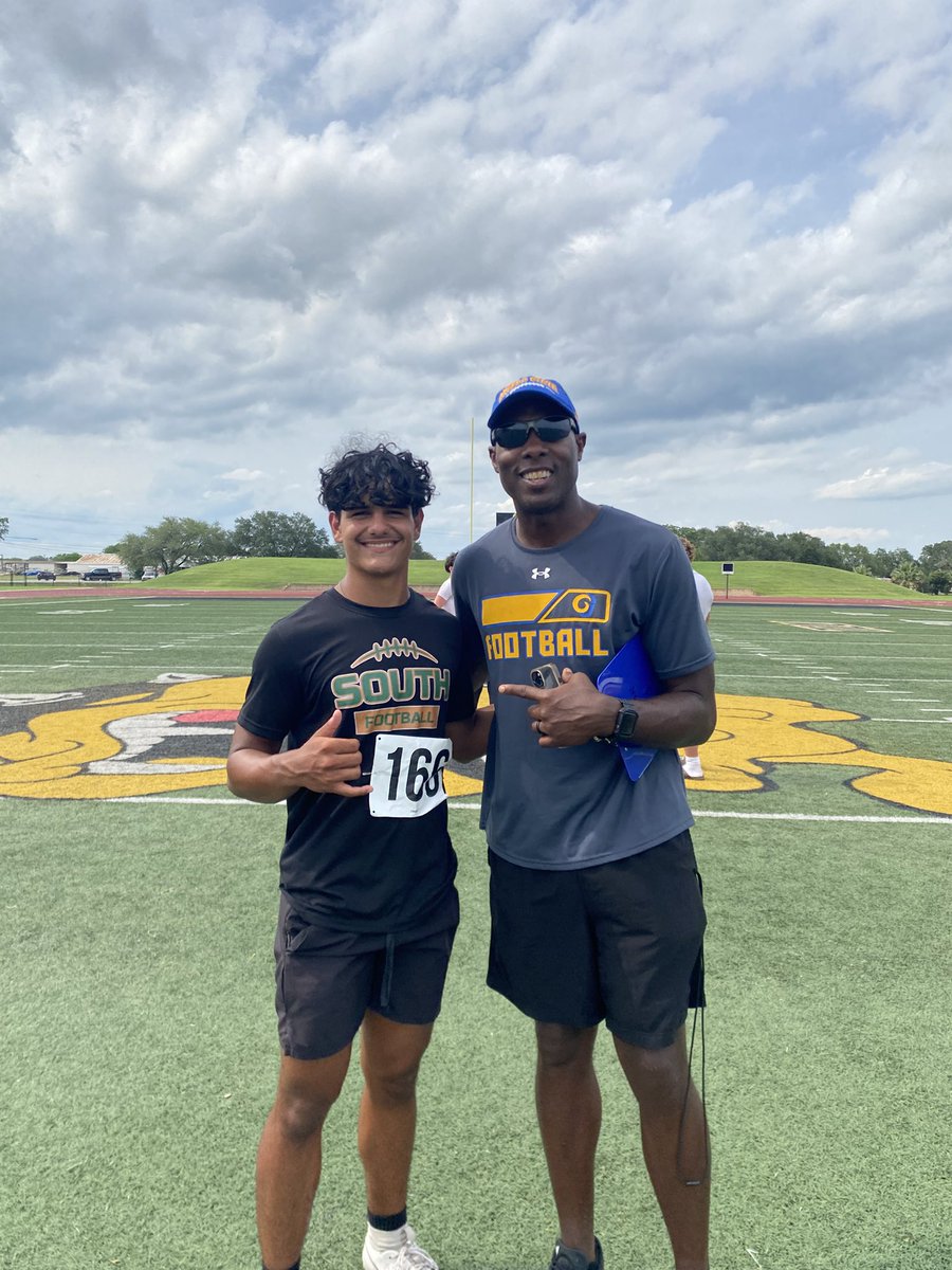 Austen Shroyer (@austenshroyer) on Twitter photo Great camp camp hosted by <a href="/TLU_Football/">TLU Football</a> , hope to keep in touch with you <a href="/Coach_JJohnson/">Jason Johnson</a> , <a href="/KevinKilmer/">Kevin Kilmer</a> ,<a href="/AngeloStateFB/">Angelo State Football</a> ,<a href="/AngeloState/">Angelo State</a> Great camp camp hosted by <a href="/TLU_Football/">TLU Football</a> , hope to keep in touch with you <a href="/Coach_JJohnson/">Jason Johnson</a> , <a href="/KevinKilmer/">Kevin Kilmer</a> ,<a href="/AngeloStateFB/">Angelo State Football</a> ,<a href="/AngeloState/">Angelo State</a>