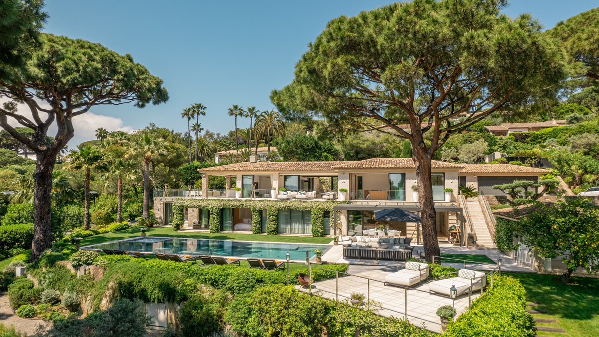 Villas privées et hôtels particuliers: la nouvelle tendance des vacances haut de gamme l.bfmtv.com/GhGv