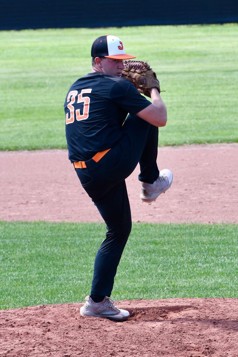 Junior HS season has ended. More work to do, but proud of what I have achieved. Pitching 54.2 IP/87 SO/1.793 ERA/ 9-2 record. Batting .364 Avg/23 singles/3 doubles/2 triples/ 4 HR. Will get some videos posted, I’ve  been busy playing and training.
