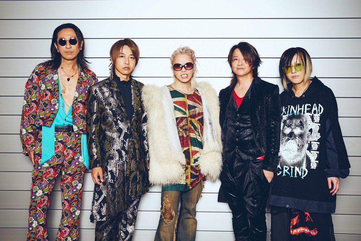 ねえ好きすぎる好きすぎる好きすぎる
hydeさんやっぱりこの髪型似合うな😭😭😭😭