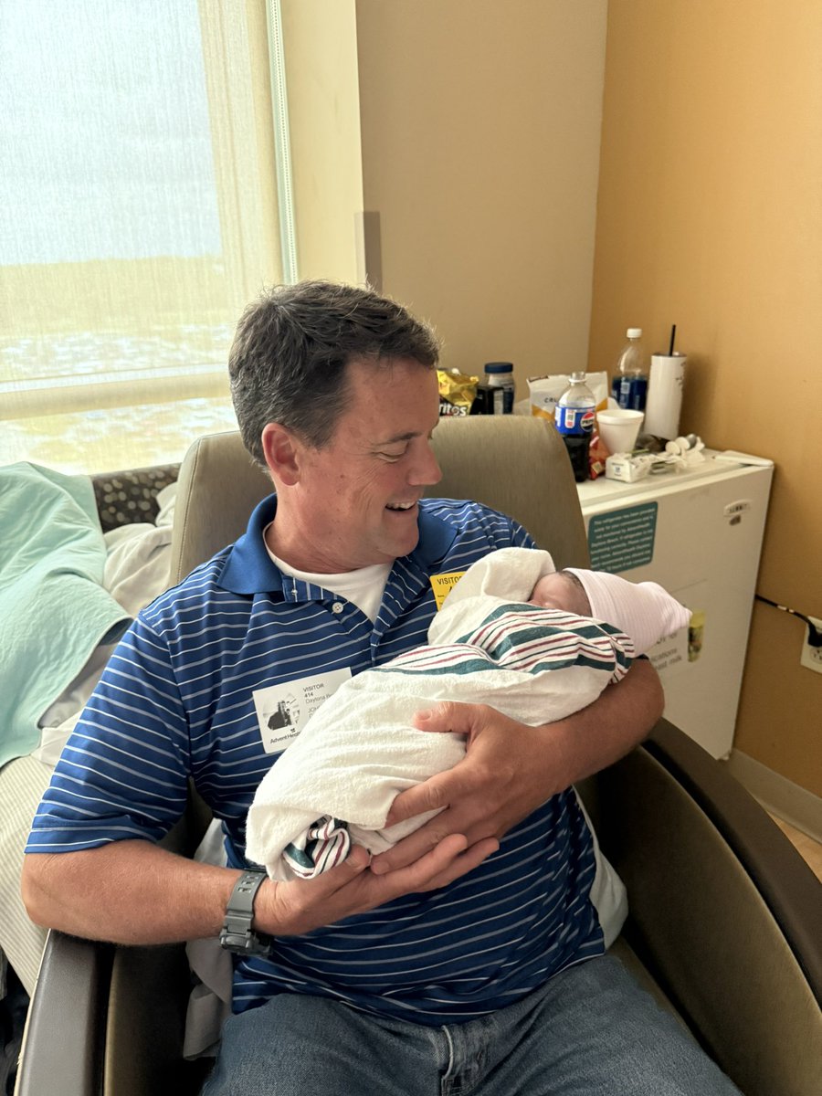 Maria CC tweet media