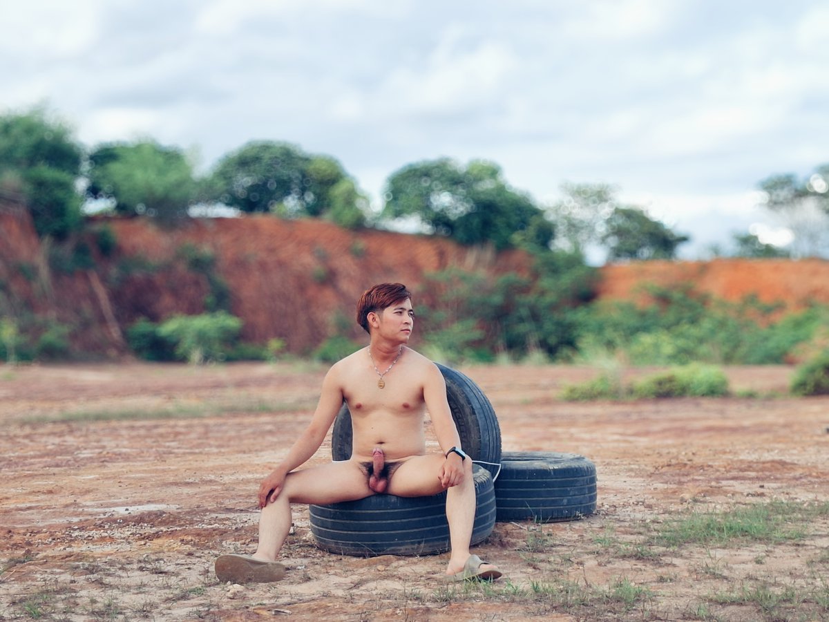 ลมเย็น ๆ เชียงแสน เชียงราย ครับ💦🍃
#นัดเย็ดเชียงราย #รับงานเชียงราย #รับงานเชียงใหม่ #รับงานพะเยา #เงี่ยนควย #เงี่ยนควยน้ำแตก #ควยแข็ง #เสียวน้ำแตก #เสียวควย #แก้ผ้าถ่ายรูป #แก้ผ้าโชว์ควย #แก้ผ้าเอ้าดอ #outdoors #เอาท์ดอร์