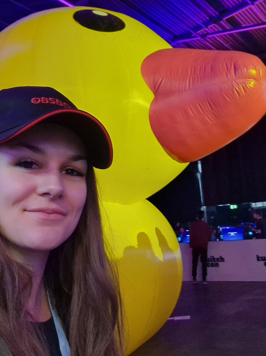 Sweet Taiga (@sweettaigaa) on Twitter photo Hi from twitchcon ๐ 
<a href="/OBSBOT_Official/">OBSBOT</a> Hi from twitchcon ๐ 
<a href="/OBSBOT_Official/">OBSBOT</a>