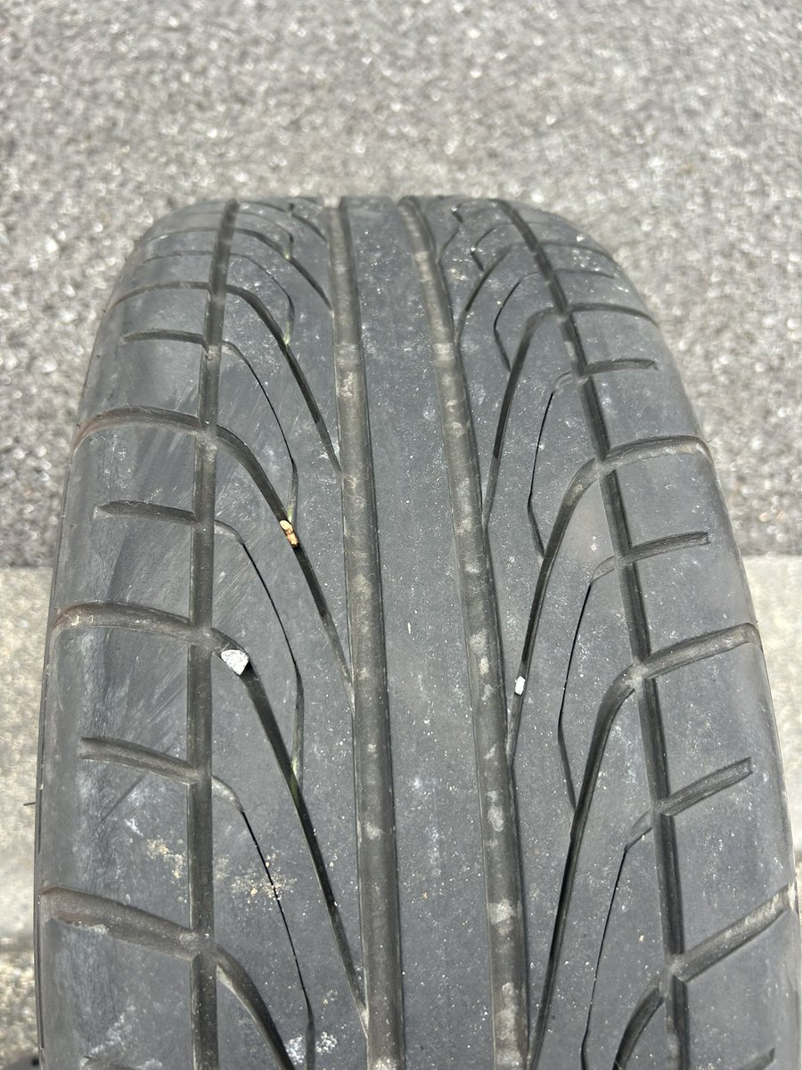 jishikaw8's tweet image. 急に乗り心地が悪くなったと思ったら、、、お分かりいただけただろうか。アブないアブない。