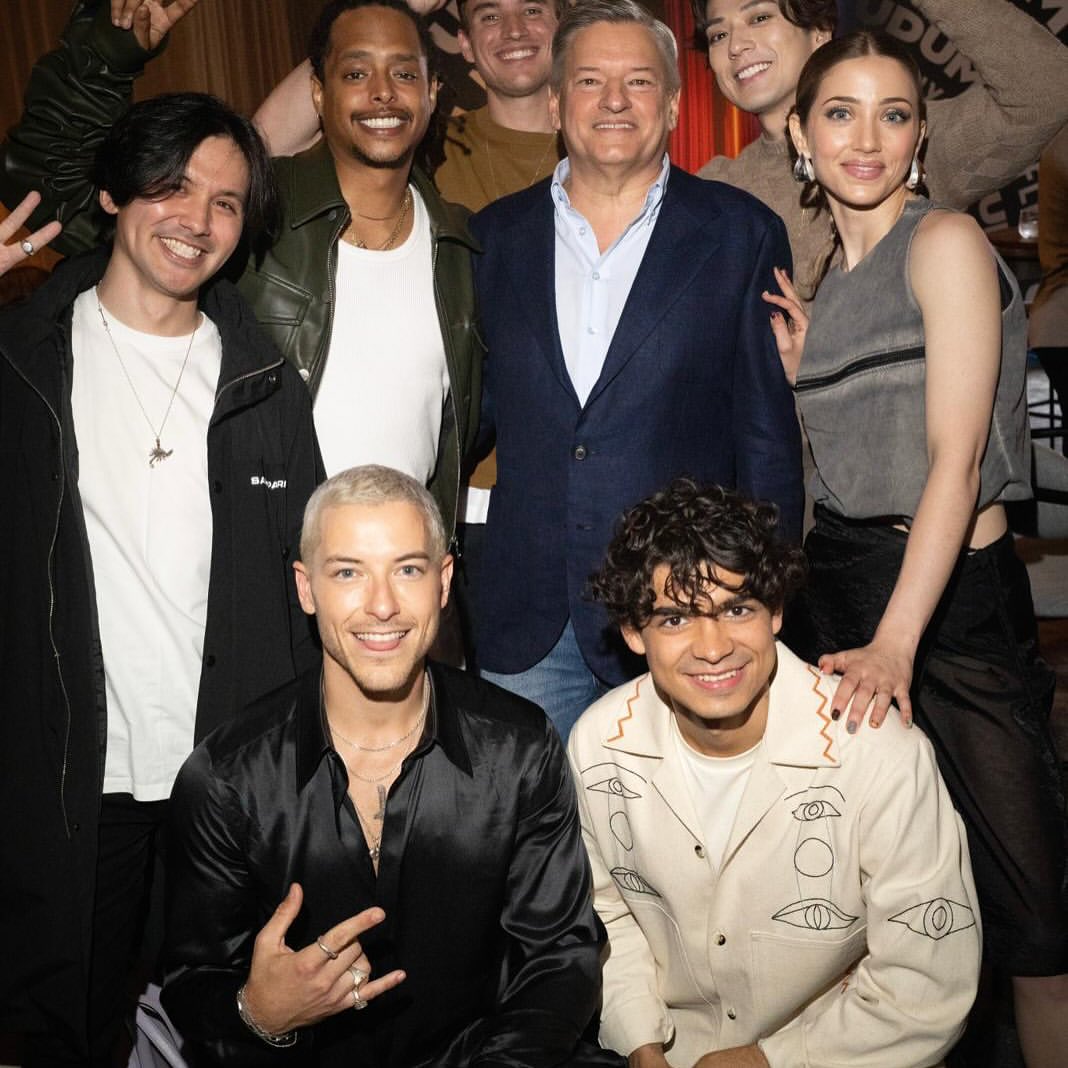 strawhats in Taz's instagram update!