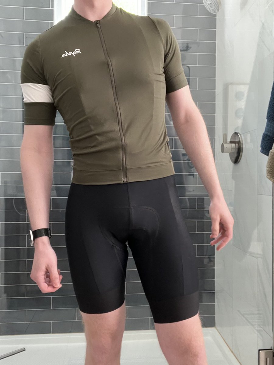 ———M tweet media