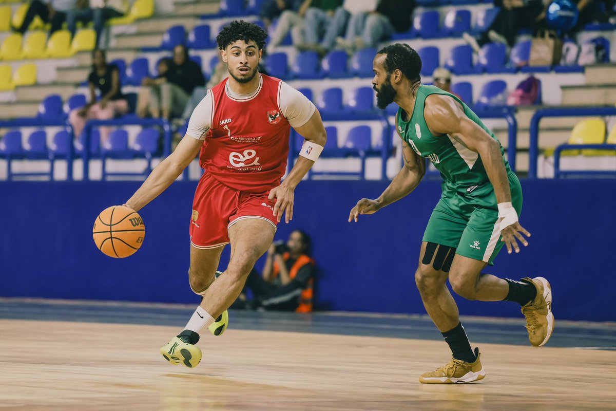 انتهاء الفترة الثانية ⛹️‍♂️

🏆 نهائي دوري السوبر 

🔴 الأهلى    41
🟢 الاتحاد  25

 #يلا_يا_أهلي