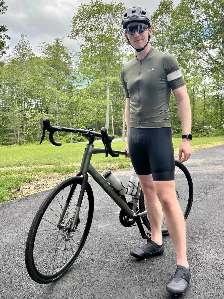 ———M tweet media