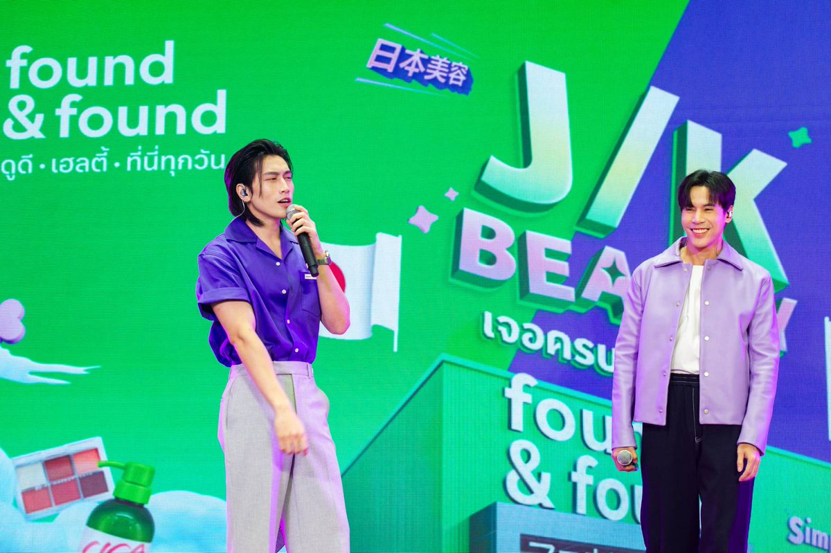 BrickinfoReport's tweet photo. "เจษ-ไบเบิ้ล" ร่วมฉลองเปิดตัว found & found สาขาแรกในกรุงเทพฯ ที่เดอะมอลล์ไลฟ์สโตร์ บางแค
👉 https://t.co/bf5lxEoZVR
#fnfulesBible #เจษไมเบิ้ล #JesBible #Jesjpp #BibleWichapas #วัครีนของพี่เจษ #bsumbody #foundnfound #genderless #SimpleEasyEverySkin #Brickinfo https://t.co/sojroUfbou