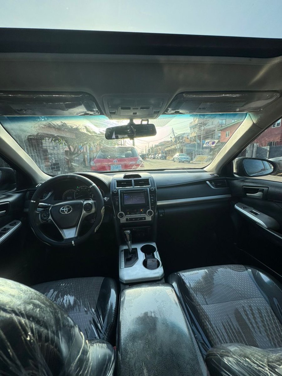 GbaniGears's tweet photo. 🚘 2013 Toyota Camry SE | First Body, Neatly Used
📍 Surulere | 💰 ₦11.5M
✅ Tokunbo Standard | No Check Light
🛠️ Sunroof, Key Start, Clean Interior, Alloy Rims
🧊 Cold AC | 🔧 Smooth Gear | 💨 4-Cyl Engine
📞 Call/WhatsApp: +234 915 322 5210
🔁 Swap Deal Available
#Lagoscars https://t.co/OCFUB7Ifsg