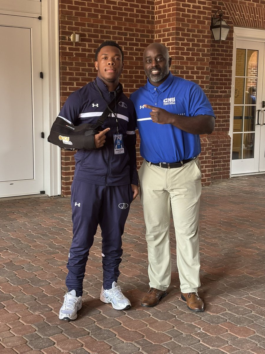 Thank you <a href="/cnu_football/">CNU Football</a> and <a href="/CoachSmitty25/">Craig Smith II</a> for having me down for junior day!! I enjoyed everything!!
<a href="/RecruitDHS1/">Dinwiddie Recruiting</a>