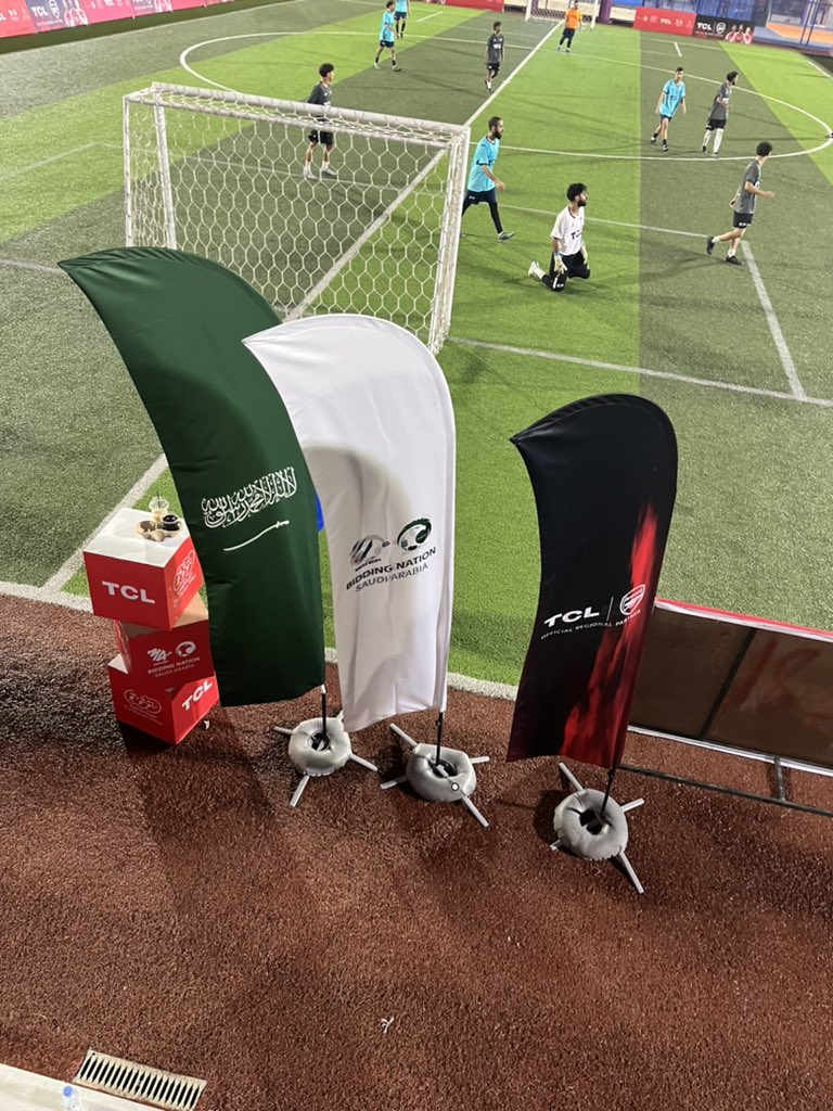 شاركت ضمن الفريق المنظم لبطولة <a href="/tcl_middleeast/">TCL MiddleEast</a> الرياضية التي أُقيمت بمدينة جدة في القرية الأولمبية، حيث تولينا مسؤولية تنظيم الحشود داخل الملعب وضمان انسيابية حركة الجمهور.

جاءت هذه التجربة لتُعزز مهاراتي في إدارة الفعاليات الكبرى والتنسيق الميداني، والعمل ضمن <a href="/NVC_TEAM/">نادي نماء التطوعي - NVC</a> ⚡️