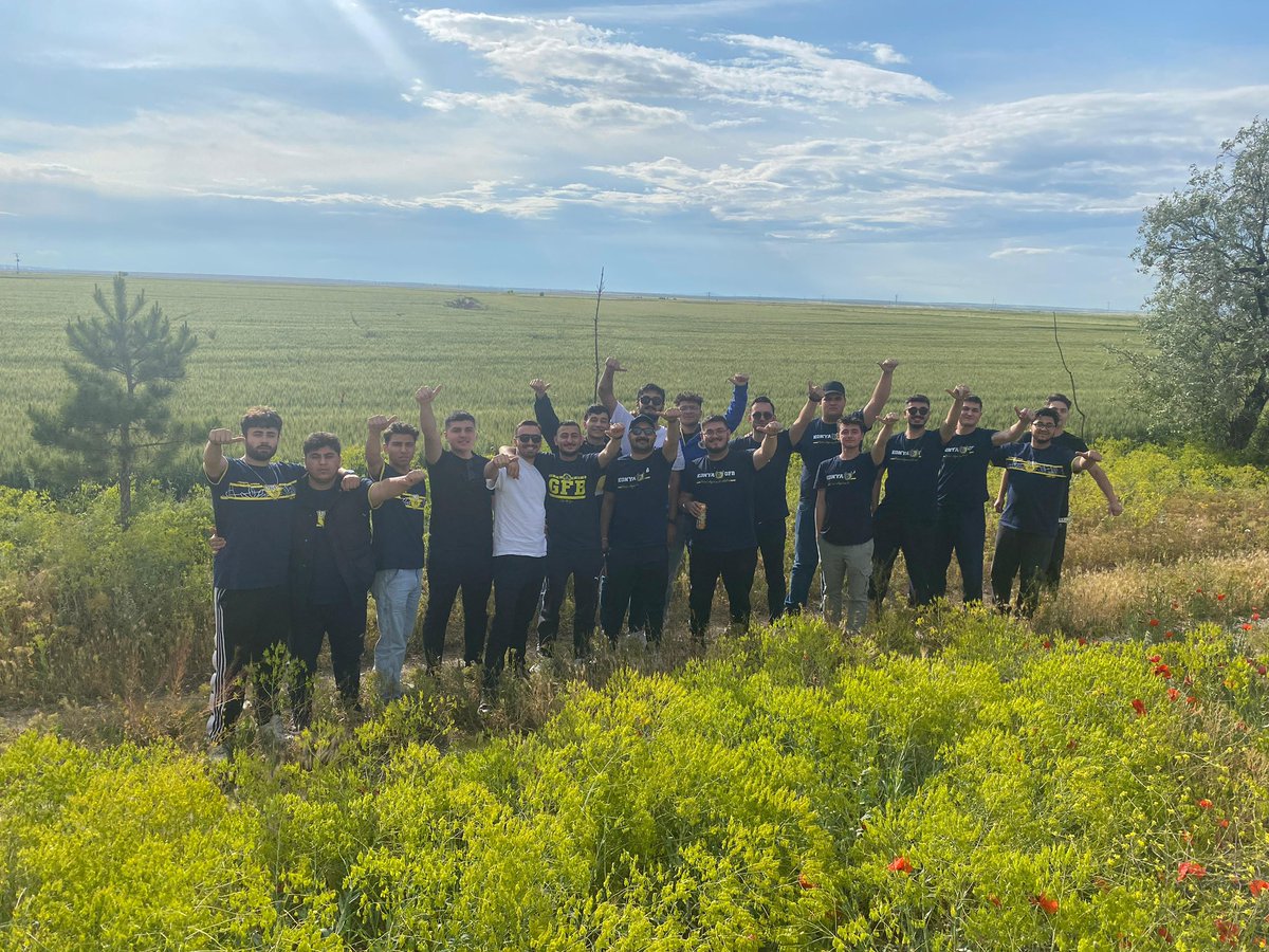 Sen sıkıntı etme çıkacağız ;) <a href="/KonyaGFB/">KONYA GFB</a>