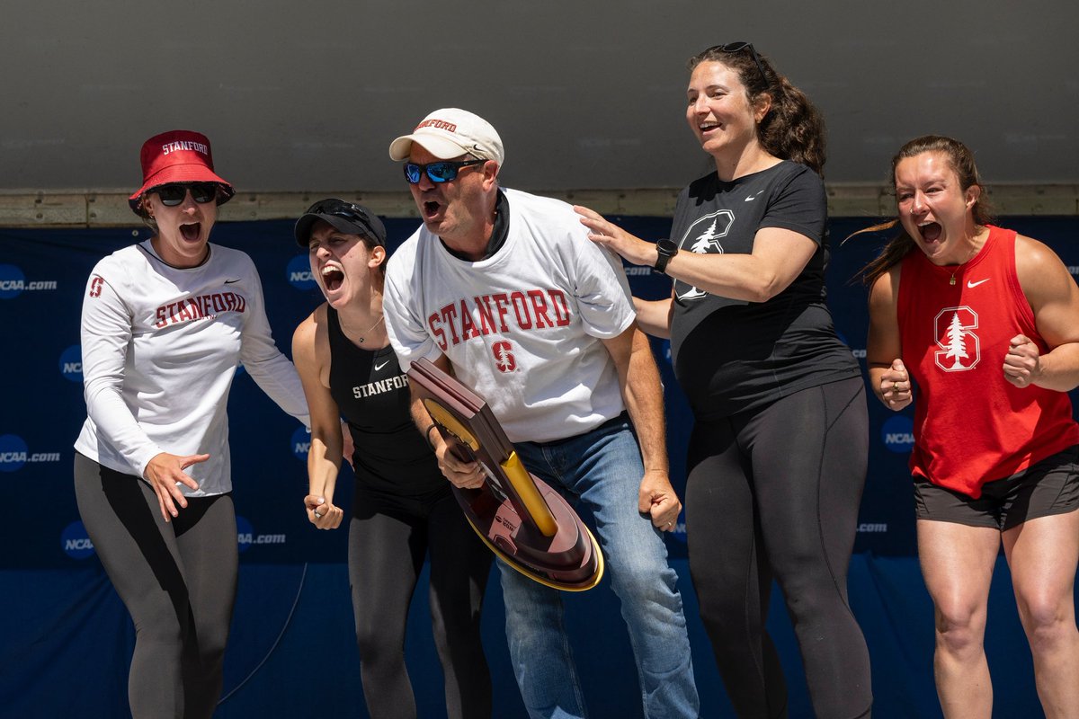 Stanford Women’s Rowing tweet media