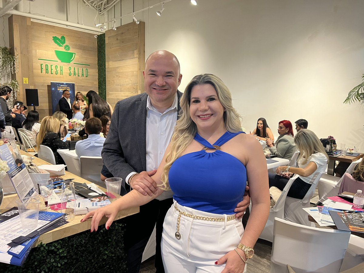 fuenmayorja's tweet photo. 🌟 Doral sigue brillando como ciudad de inspiración y emprendimiento.

En “Madres que inspiran, hijos que trascienden” vivimos un poderoso encuentro de networking donde @sustainaval y @luistuasesor compartieron valiosas claves sobre nutrición, liderazgo y salud financiera 💼🥗💡 https://t.co/oGQWbV9eHX