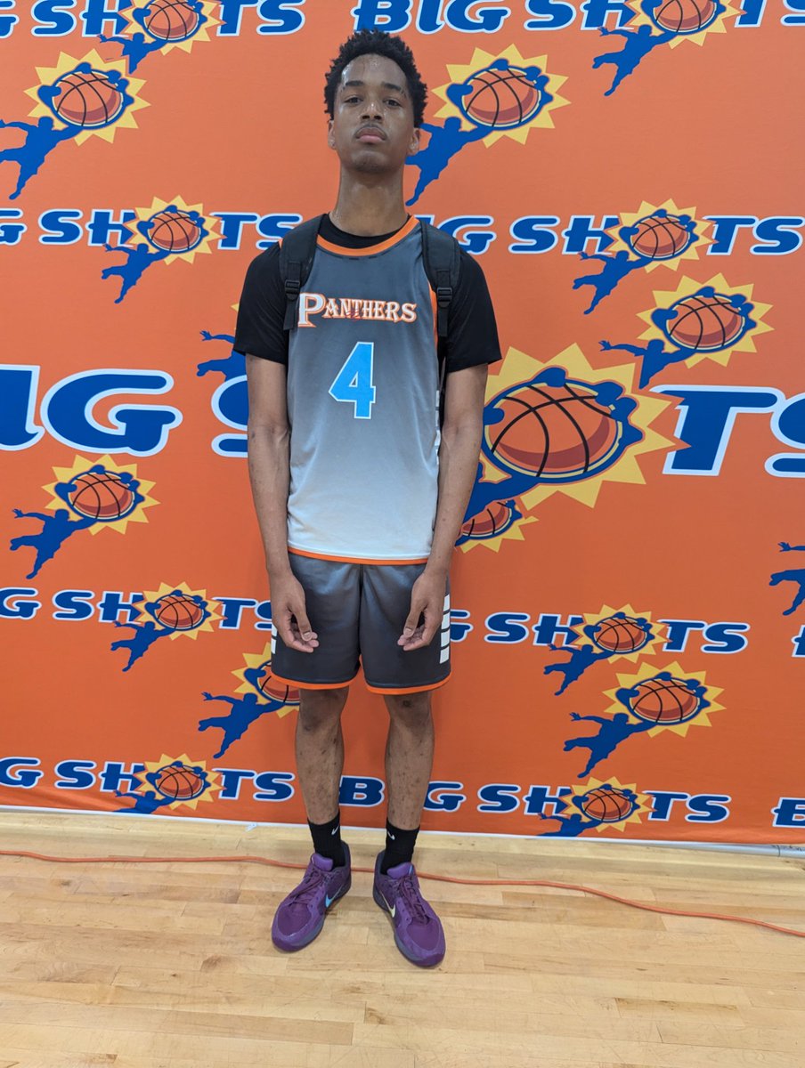 BigShotsGameMVP's tweet image. #BigShots #VaBeachJam

17U

Team Flex Elite 51
#12 Branden Smith 14

Panthers 60
#1 Mark Smith 15
#4 Jashaun Collens 19