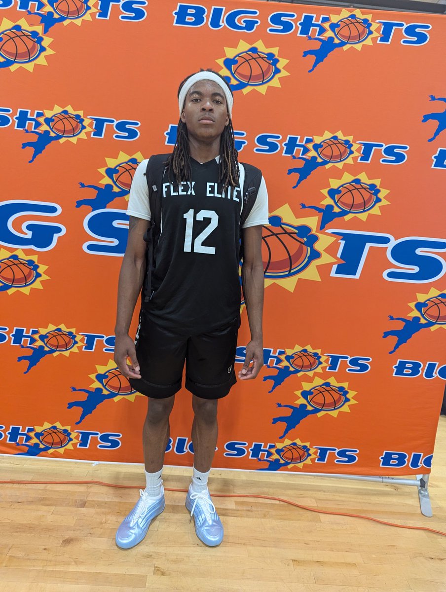 BigShotsGameMVP's tweet image. #BigShots #VaBeachJam

17U

Team Flex Elite 51
#12 Branden Smith 14

Panthers 60
#1 Mark Smith 15
#4 Jashaun Collens 19