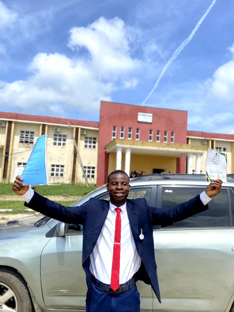 CORNERSTONE_5's tweet photo. SIWES DEFENSE @bamssa_fuoye

HYPED AT @FUCAP_FUOYE 

ATTENDED  &amp; VOLUNTEERED ALONGSIDE FUOYE ICT CREW AT FUOYE i HUB

PRESENT AT @OyekunleSegun70 SIGN OUT 

Check thread for More details>>>>>> https://t.co/s5dLRuRRHb