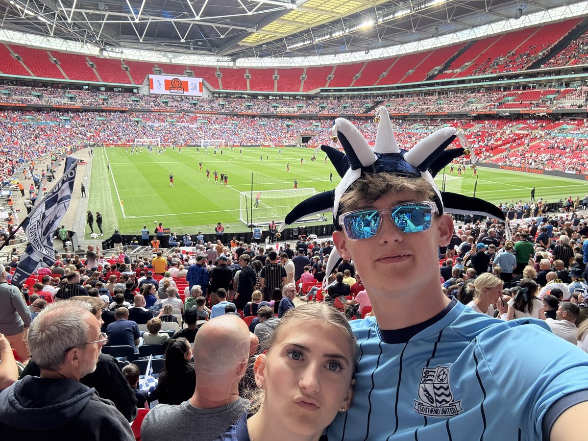 Freddie_Foz's tweet image. Cmon you blues!!! 💙🦐🦐
#TheVanarama #Wembly