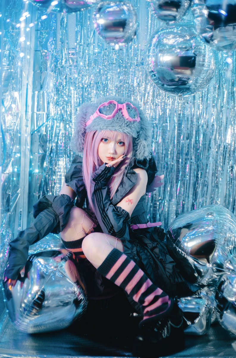 創作💿💘
.
.✧･ﾟ: *✧･ﾟ:✧･ﾟ: *✧･ﾟ:* ✧･ﾟ:
　🦋💎 Year 2000 🩵🛼
✧･ﾟ: ✧*:･ﾟ✧*･ﾟ: *✧･ﾟ:*･ﾟ✧*
.
photo:(<a href="/LovFate/">コムタン</a> )
costume:(<a href="/THEODOL_TKN/">HIDOLATRAL THEODOL</a> )