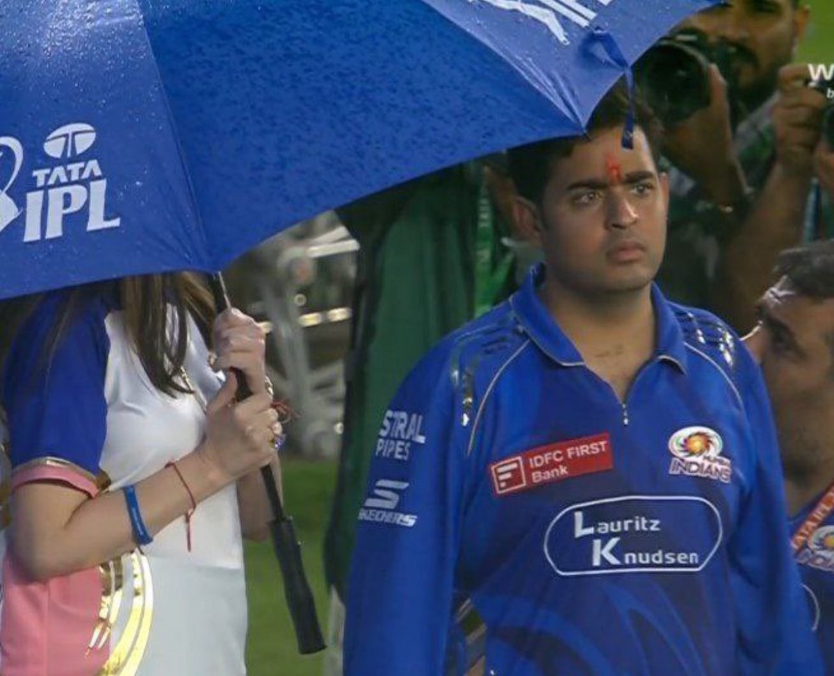 Ruja Mishra 🎀 tweet media