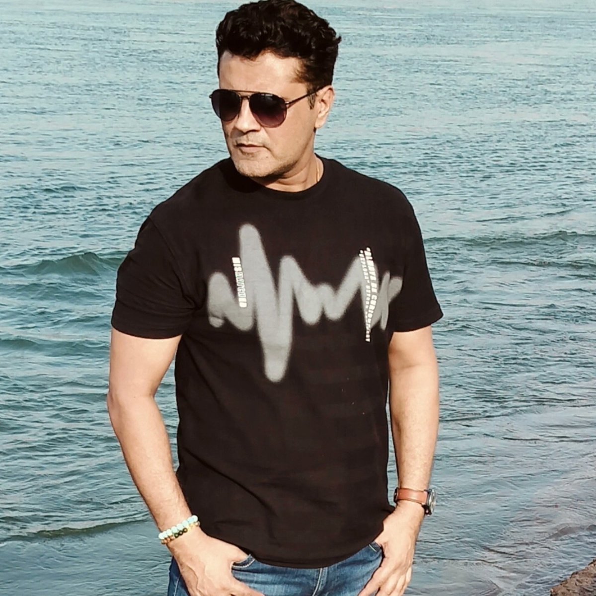 MainVivekSharma's tweet image. #NewProfilePic