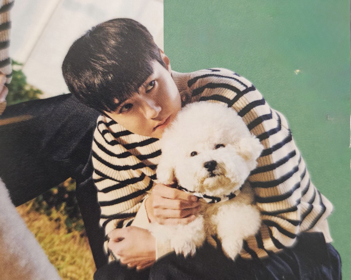 q: what does vivi mean to sehun?

sehun: vivi always heals me. i was able to overcome my past slumps thanks to him. he did something no one else could do for me. that’s why it’s hard to express what he means to me in just one word. 

#ViviBigDay — happy 10th birthday, vivi 🤍☁️