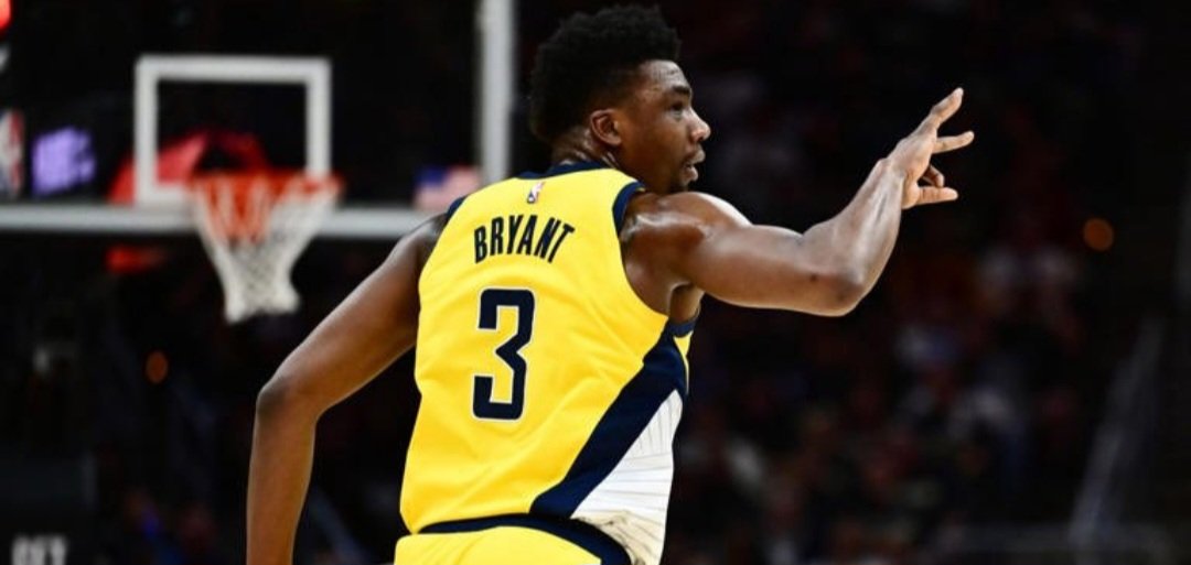 pacersinsidefr's tweet image. 🚨 Thomas Bryant l’un des héros du match!

Arrivé sur la pointe des pieds en milieu de saison, Thomas a réalisé un super match qui nous a bien aidé pour aller chercher la qualif !

💛11pts
💙3rbs
💛75% à 3pts

#Indiana #Indianapacers #thomasbryant
