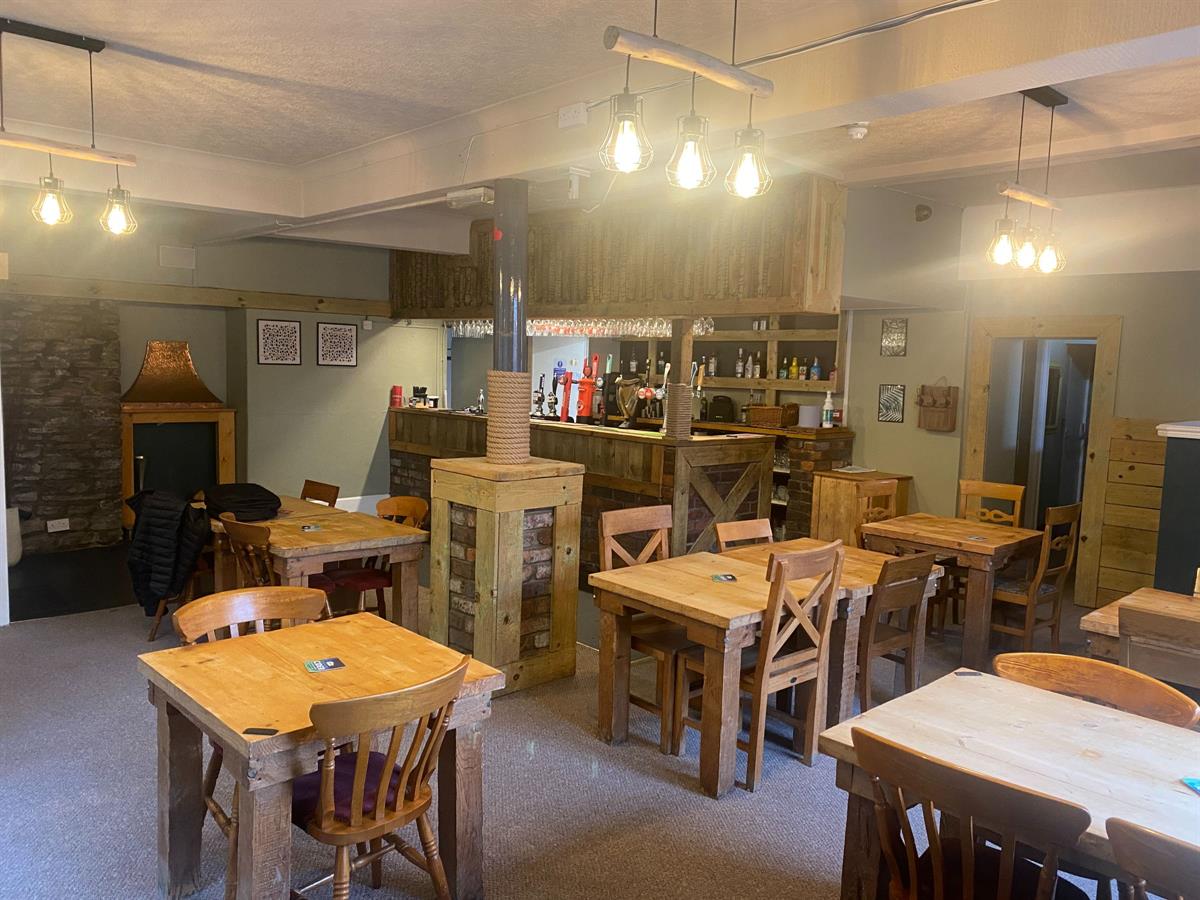 NOW LET *Look out for the opening * - Pub, Llynfi Arms, Maesteg Road, Tondu, Bridgend, £1,200pcm. View details: smart-lettings.co.uk/commercial_pro…
