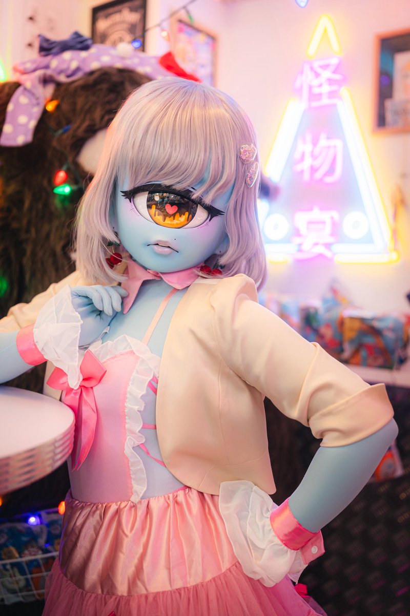 #毎月1日は単眼の日
びっみょーーに遅刻！🫥

📸<a href="/Gluttonouslop_Q/">薮玉</a> 
#monsterparty
#ちもさんフレンズ
🩵とろみ