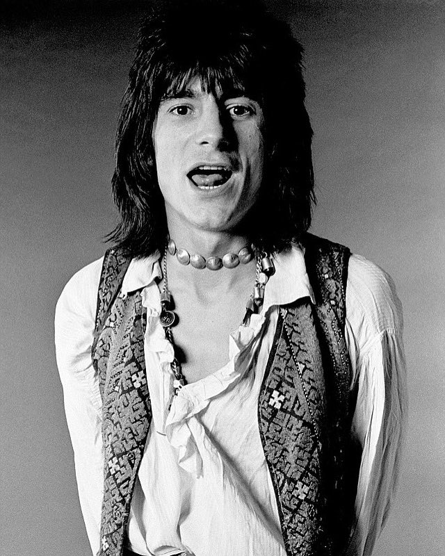 TheOfficialFaces (@official_faces) on Twitter photo Happy Birthday to the one and only <a href="/ronniewood/">Ronnie Wood</a> who turns 78 today 🎉
•
•
•
#thefaces #faces #ronniewood #happybirthday Happy Birthday to the one and only <a href="/ronniewood/">Ronnie Wood</a> who turns 78 today 🎉
•
•
•
#thefaces #faces #ronniewood #happybirthday