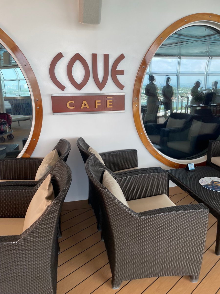 DCLcruisingdad's tweet photo. Today in Disney Cruise Line History: Disney Dream final building block placed 6/1/2010. Can not wait to get back on this ship this year! One of my favorite atrium statue!
https://t.co/IMURYLkyXB
https://t.co/QMfttEJsJI
#DCL #DisneyCruise #DisneyHistory #DisneyThreads https://t.co/v3jZVbiTw2