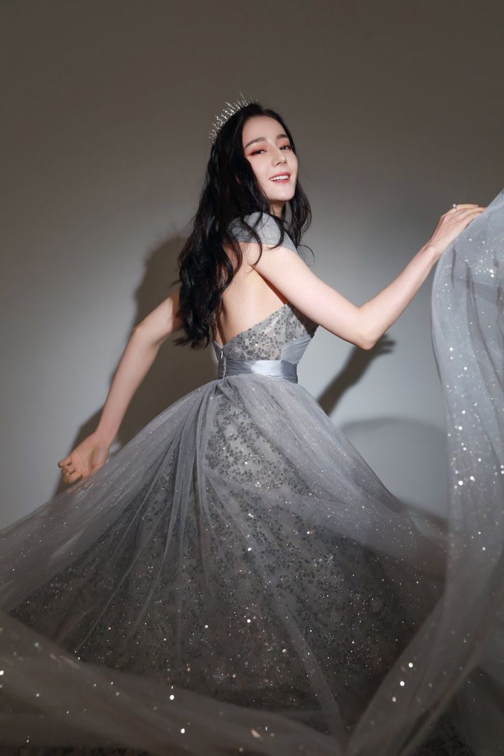 ㅤ
ㅤ
Two weeks until #REadyToSayIDo, and we've already done some photoshoots, choose weddin dress and preparations during our free time! 🩷
ㅤ
ㅤ