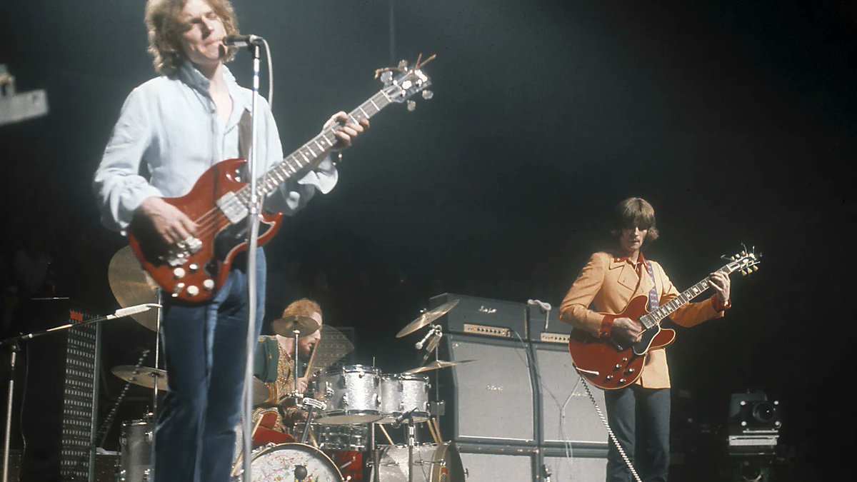 SundayDrivin's tweet photo. #NowPlaying: #Cream - Politician

#Listen at https://t.co/M4zz8kQtlg

#60s #ClassicRock #RockNRoll #Blues #HardRock #Guitar #DeepTracks

@jackbrucemusic @EricClapton @GingerBDrums 

The #SundayDrive on @DeepNuggets #Radio - #TurnOnTuneInDropOut! https://t.co/JqDpaM0MsZ