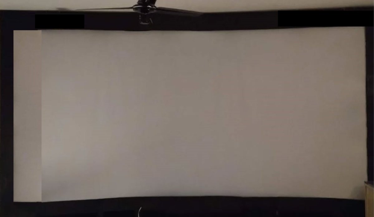 soundenlight42's tweet photo. Mijn nieuwe curved bioscoop scherm van 3.32 meter breed naar 3.62 meter breed voor nog meer bioscoop ervaring bij het kijken van een film in FHD en HDF (High Dynamic Range). Om op zo'n groot bioscoop scherm film te kijken is echt ongelooflijk. Thuisbioscoop heeft voordelen. https://t.co/sOfeA3AtVK