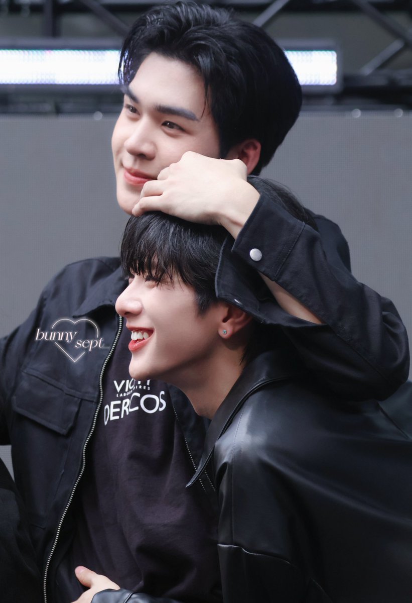 bunnysept_'s tweet image. เฮียอู๋หนูเซฟของวันนี้💖

AUAUSAVE WITH VICHY  #VichyDercosxAuauSave
ᱸ⁎⁺#AuauSave #อู่อู๋เซฟ 
#auautnp #savewrg ‧₊˚♡