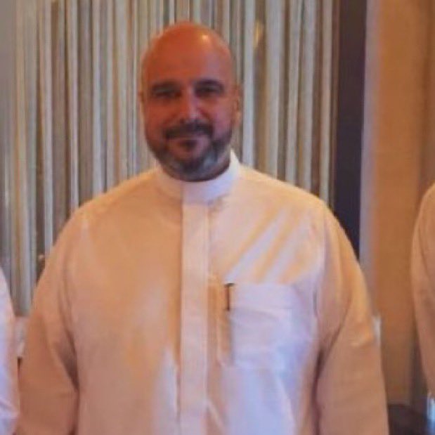 ياخي كم هاشتاق والله العظيم مو غصب تنجح مع النادي اسالك بالله ماتستحي تشوف عملك فاشل وكل الجمهور ضدك وللحين ماتبي تقدّم استقالتك ؟ 
#تدخل_الصندوق_مطلب_نصراوي6