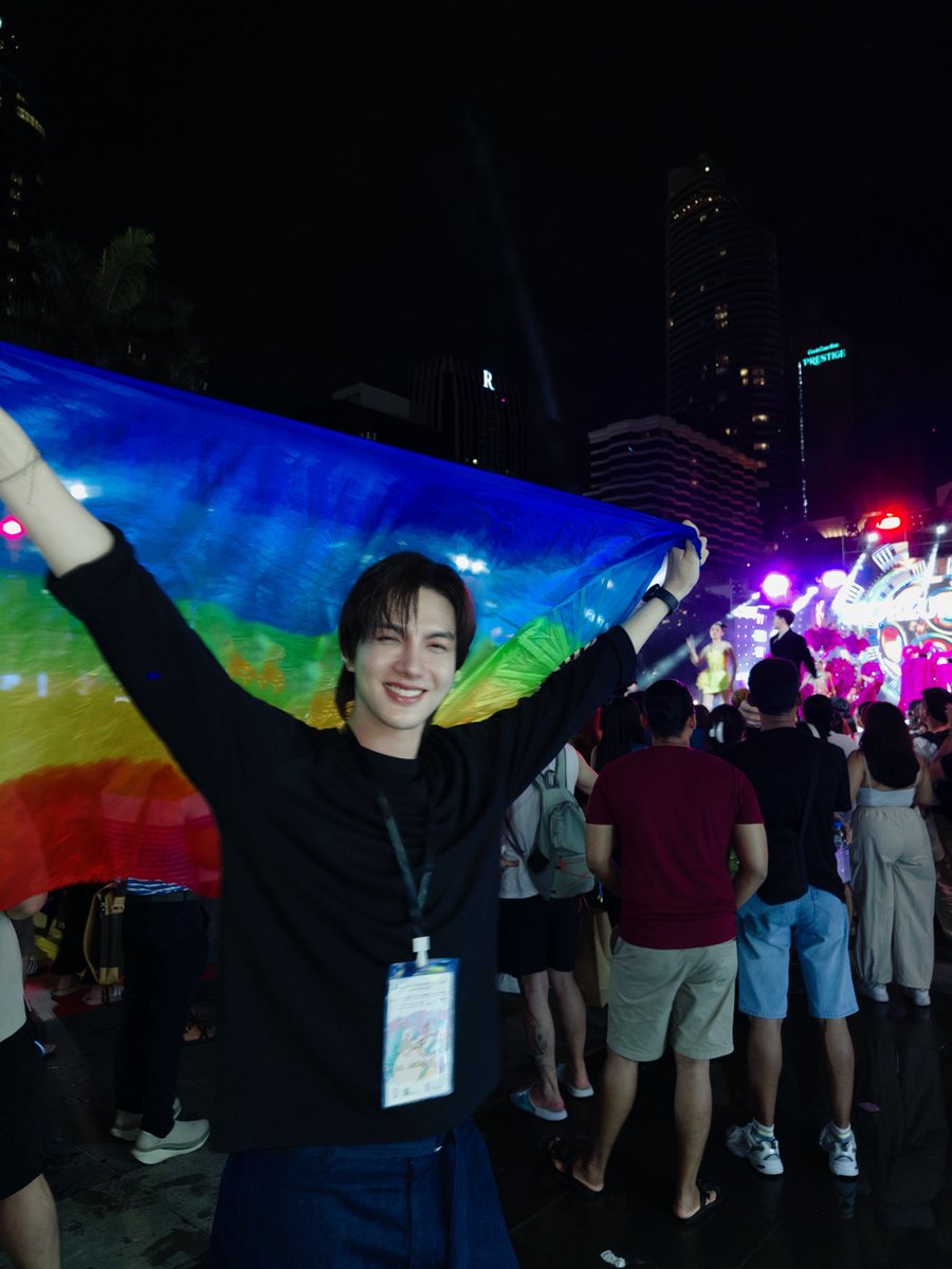 tongthk's tweet photo. Happy Pride Month 2025 🏳️‍🌈
This year, we come together to celebrate a profound milestone, the official legalization of the Marriage Equality Act in Thailand. My heart is full seeing so many faces, united in joy, hope, and pride.

But beyond the celebration, I carry deep gratitude for those who came before us - for every voice that fought, every step that challenged injustice, and every heart that kept believing.

Today is not a finish line. It’s the beginning of a future where love is equal, dignity is shared, and every identity is honored.

#HappyPrideMonth #PrideMonth #BangkokPride #BangkokPride2025 🏳️‍🌈