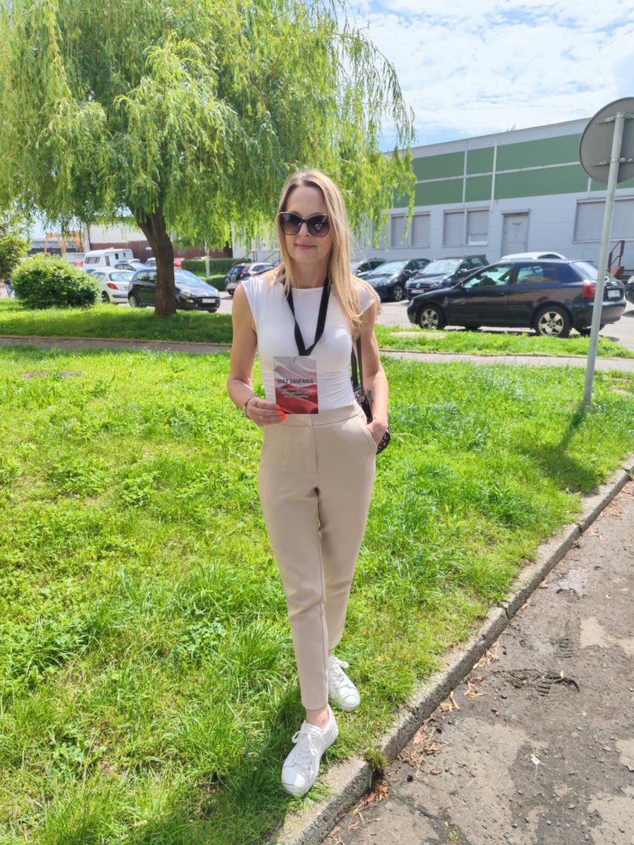 Marta 🇵🇱 #DrużynaNawrockiego (@martak2303) on Twitter photo 🇵🇱🛼 🇵🇱🛼
