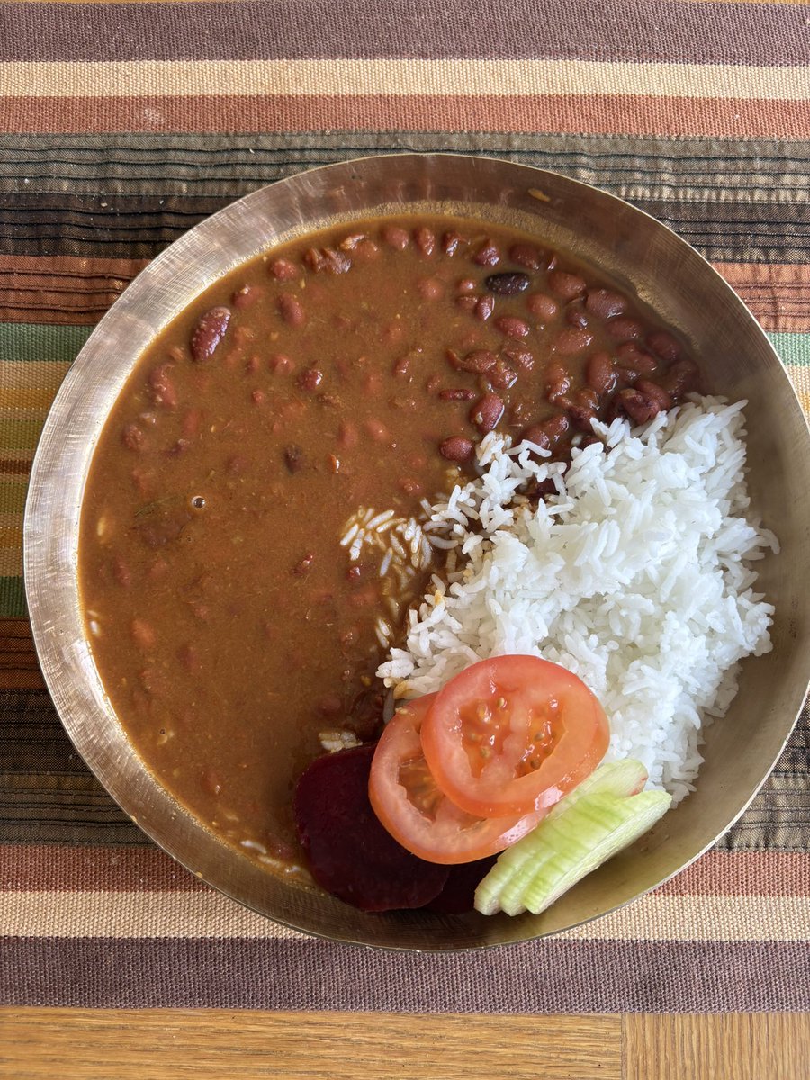 Tell me you are a Dogra without telling me you are a Dogra. 
Sunday lunch - 

#Jammu #Dogras